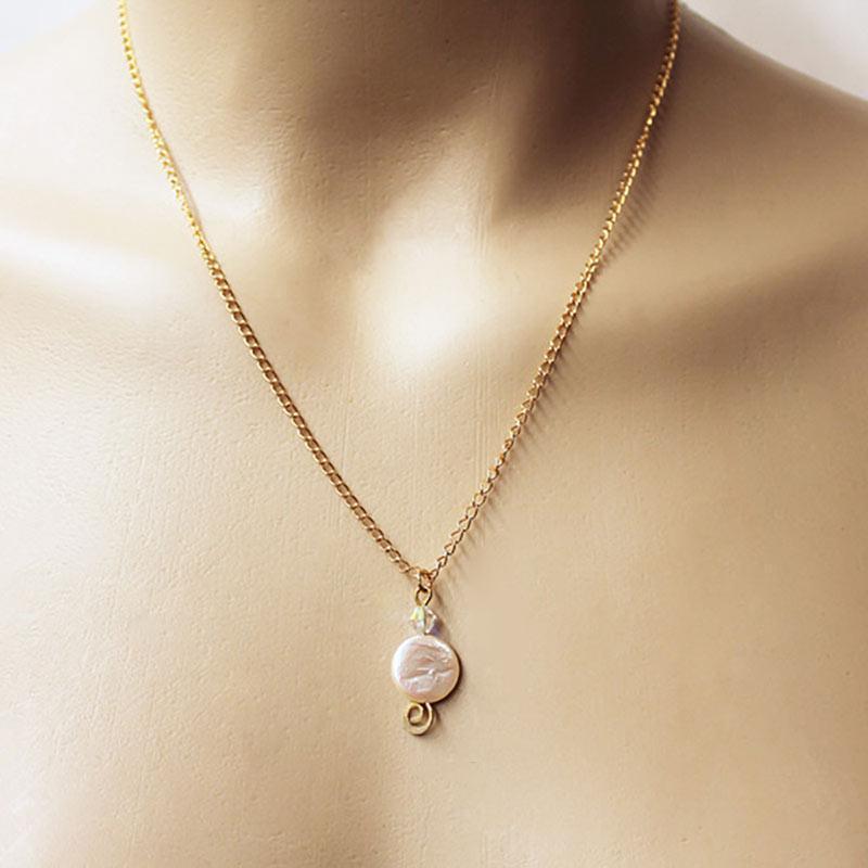 Dainty Pearl Pendant Necklace - Gothic Grace Inc