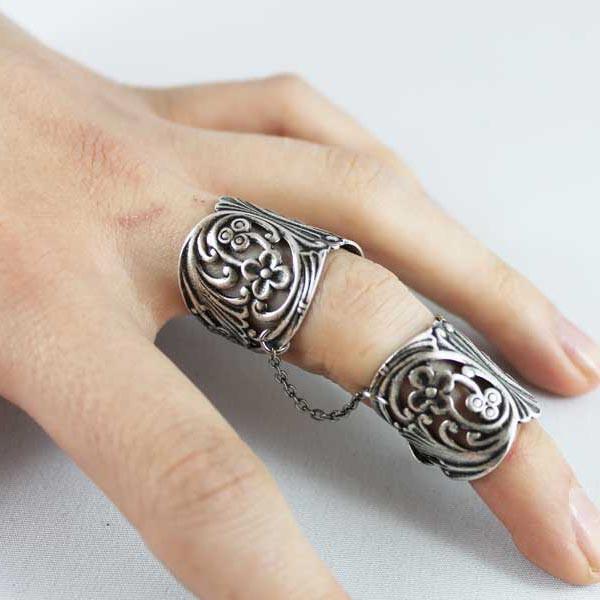 Finger Armor Double Ring - Gothic Grace Inc