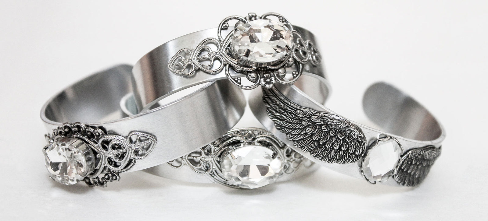 Silver Gothic Ring -  Canada